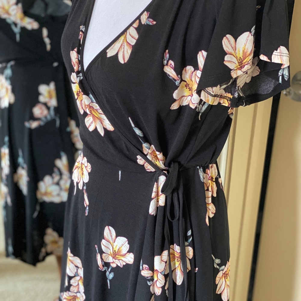 Floral wrap dress
